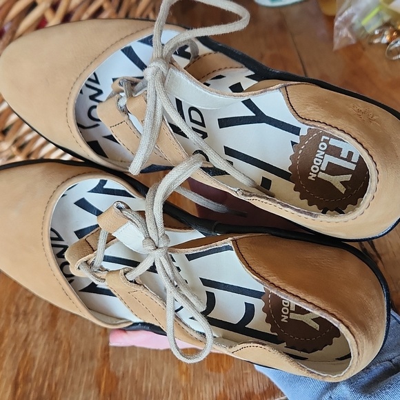 Fly London Phis Tan Tie Front Wedge Shoes Sz 6.5 / 7 - Picture 6 of 13